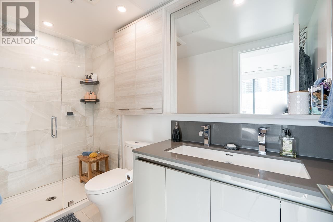 303 4488 Juneau Street, Burnaby, British Columbia  V5C 0M4 - Photo 15 - R2861800