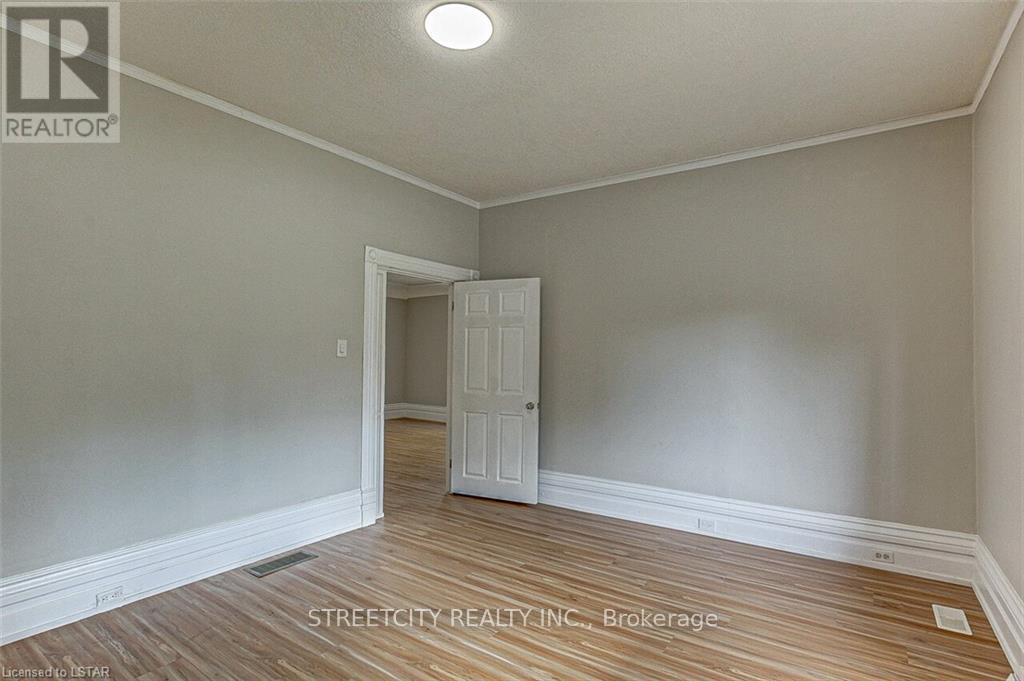 106 High St, London, Ontario  N6C 4K1 - Photo 10 - X8162128