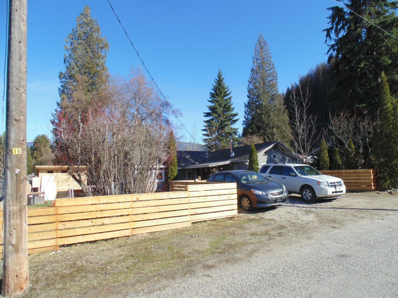113 Ferry Avenue, Castlegar, British Columbia  V1N 1C4 - Photo 27 - 2475549