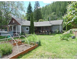 113 FERRY AVENUE, castlegar, British Columbia