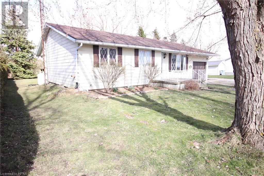 33988 Highlands Drive, Bluewater, Ontario  N0M 1N0 - Photo 4 - 40551042