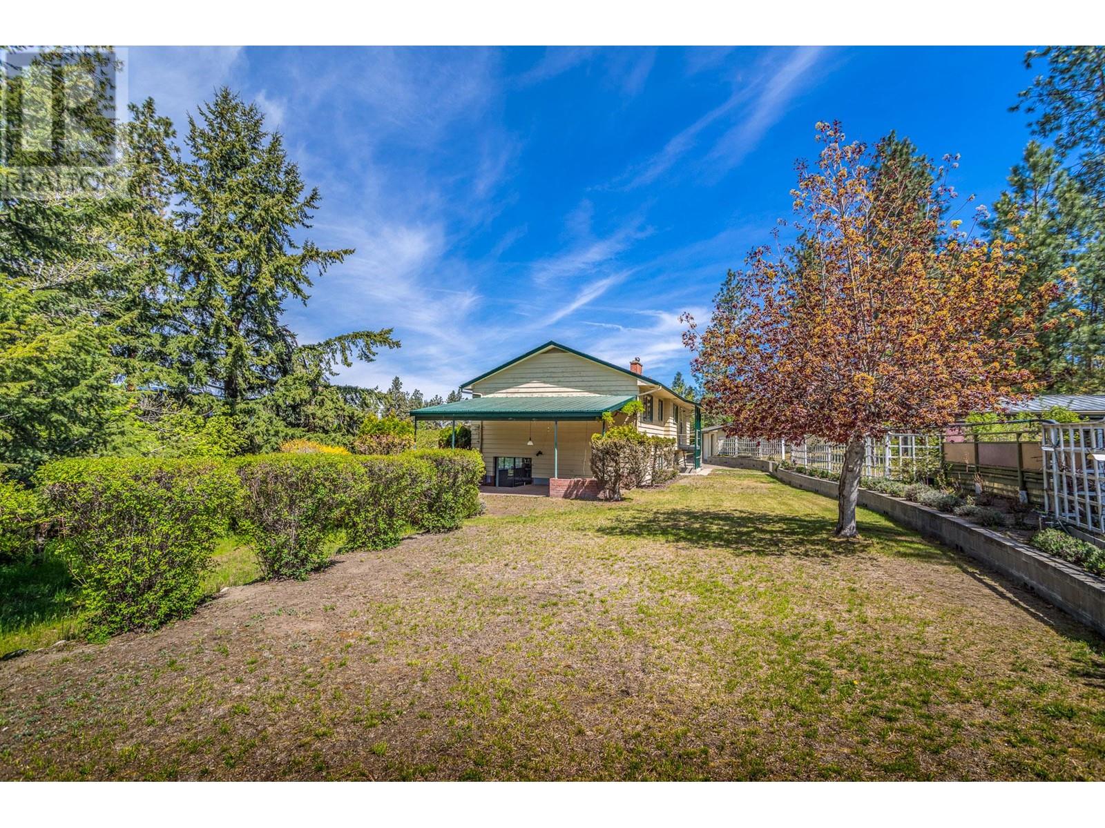 4729 Lakeshore Road Kelowna