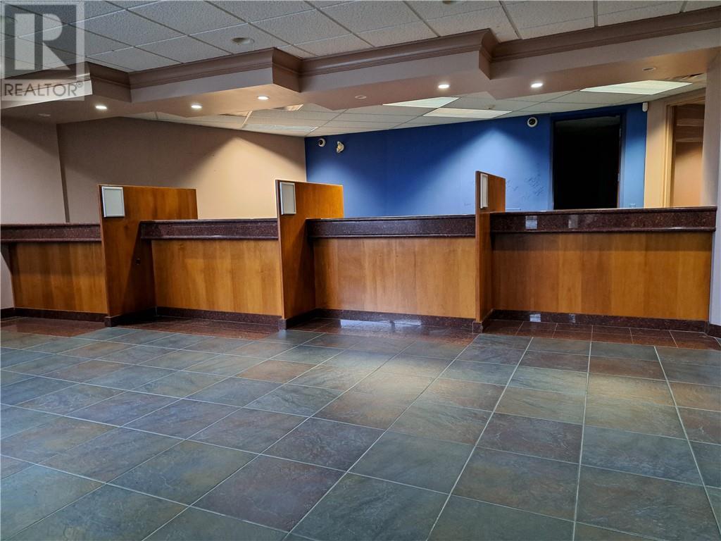 2495 Parkedale Avenue Unit#1, Brockville, Ontario  K6V 3H2 - Photo 3 - 1380327