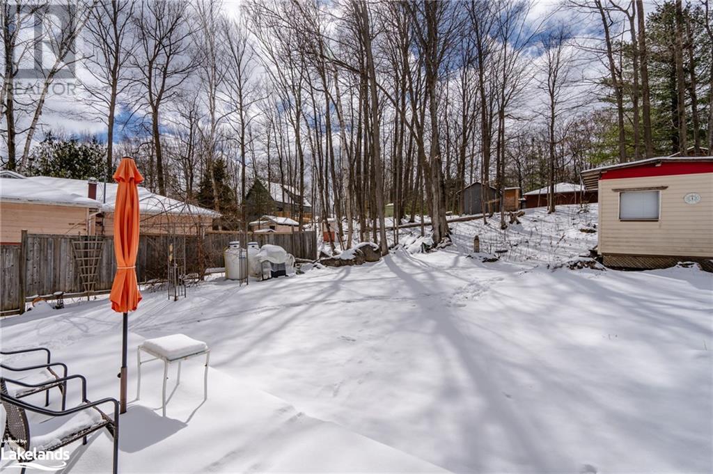 48 Mcarthur Drive, Penetanguishene, Ontario  L9M 1W9 - Photo 14 - 40556850