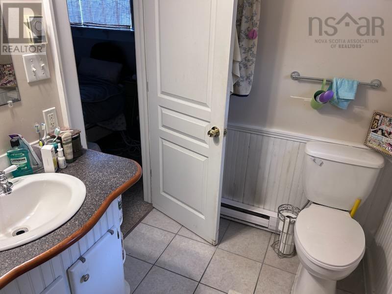 125 Maple Street, Bridgewater, Nova Scotia  B4V 2G6 - Photo 4 - 202405156