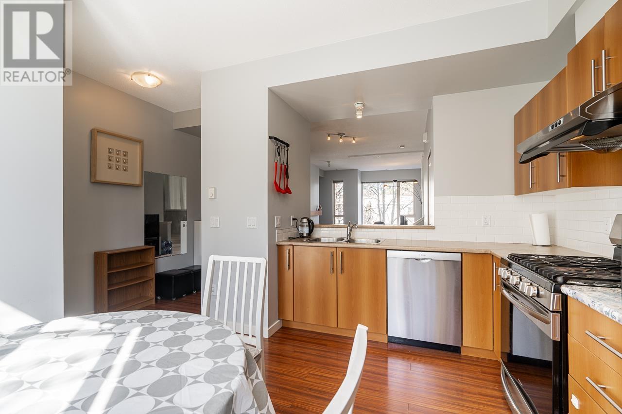 130 9229 University Crescent, Burnaby, British Columbia  V5A 4Z2 - Photo 11 - R2861822