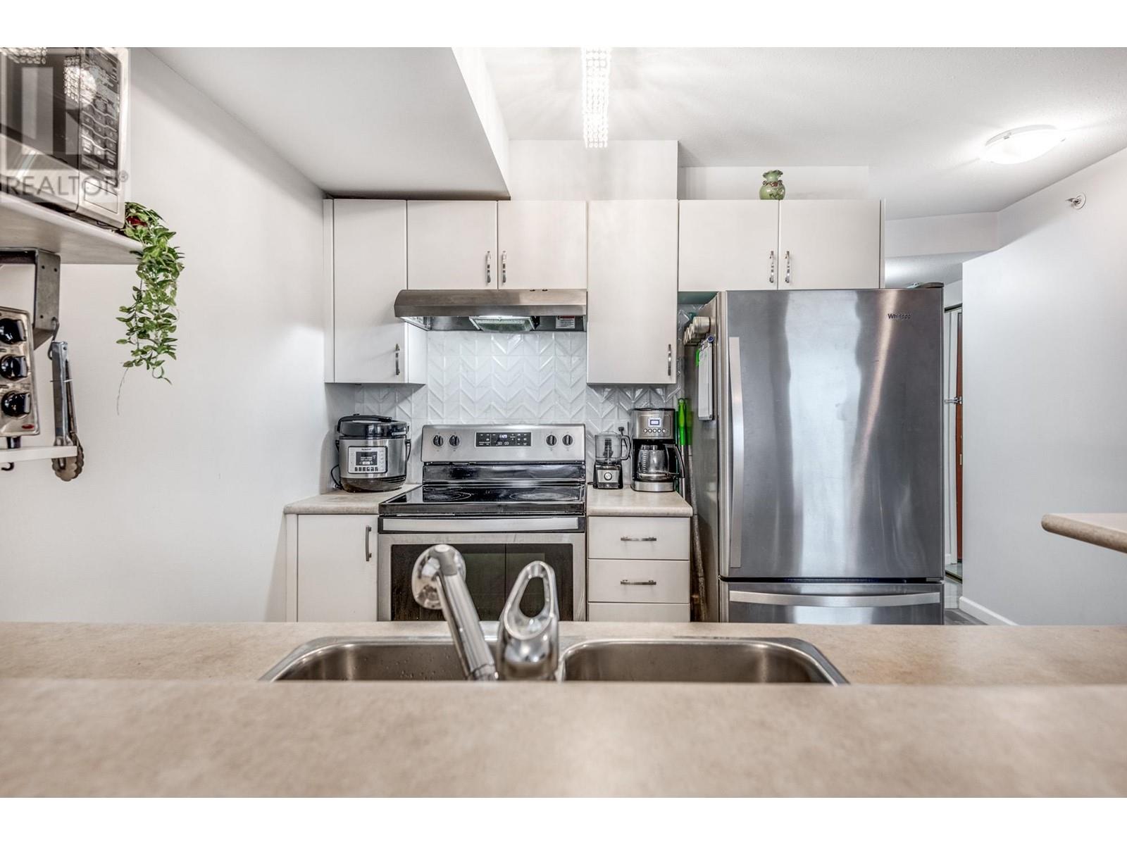 1108 2733 Chandlery Place, Vancouver, British Columbia  V5S 4V3 - Photo 23 - R2861837