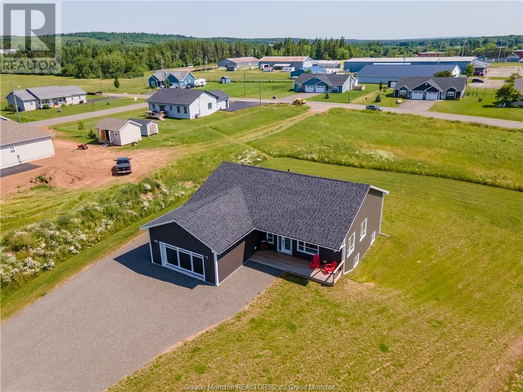 11 Riverside Dr, Petitcodiac, New Brunswick  E4Z 0K7 - Photo 42 - M158125