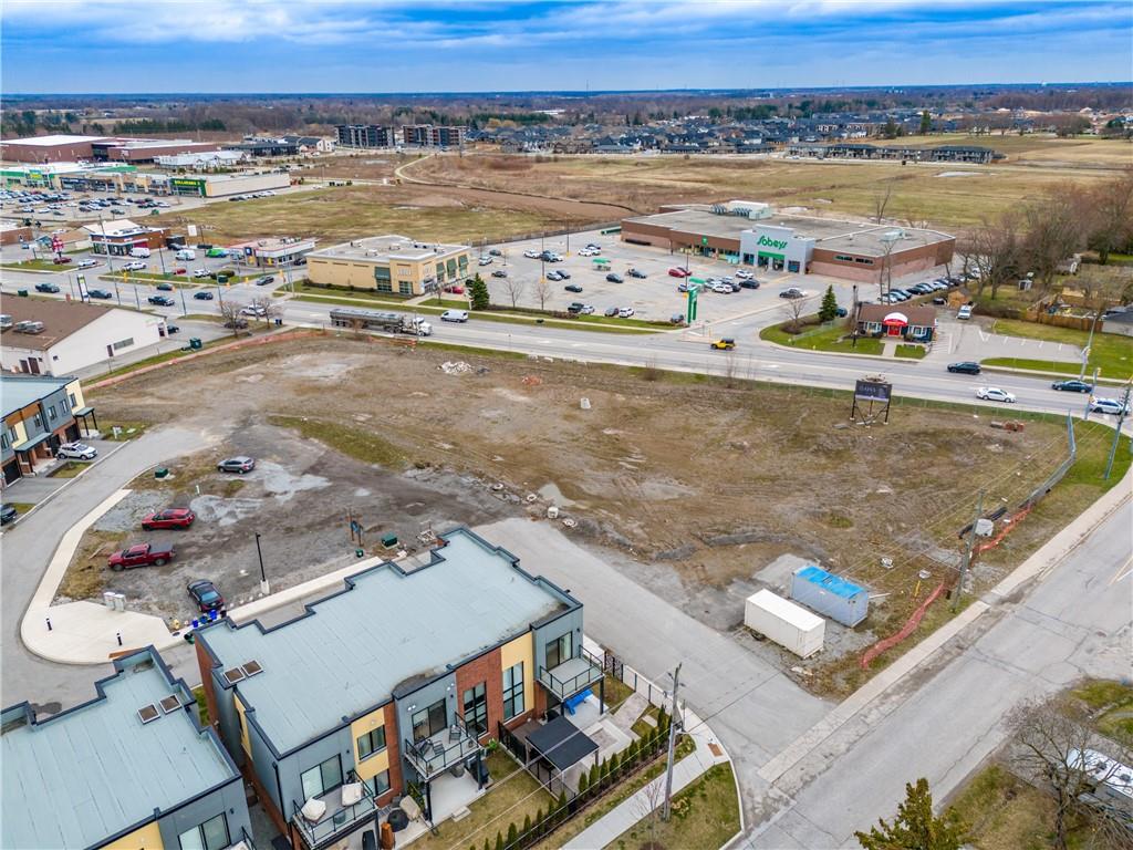 105 Highway 20 E, Fonthill, Ontario  L0S 1E3 - Photo 6 - H4188333