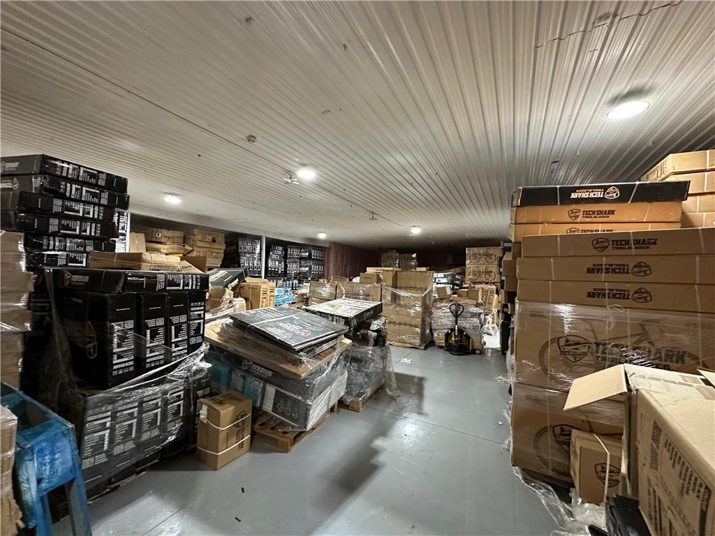 5463 Chippewa Road E, Unit #barn, Glanbrook, Ontario  L0R 1W0 - Photo 3 - H4188569