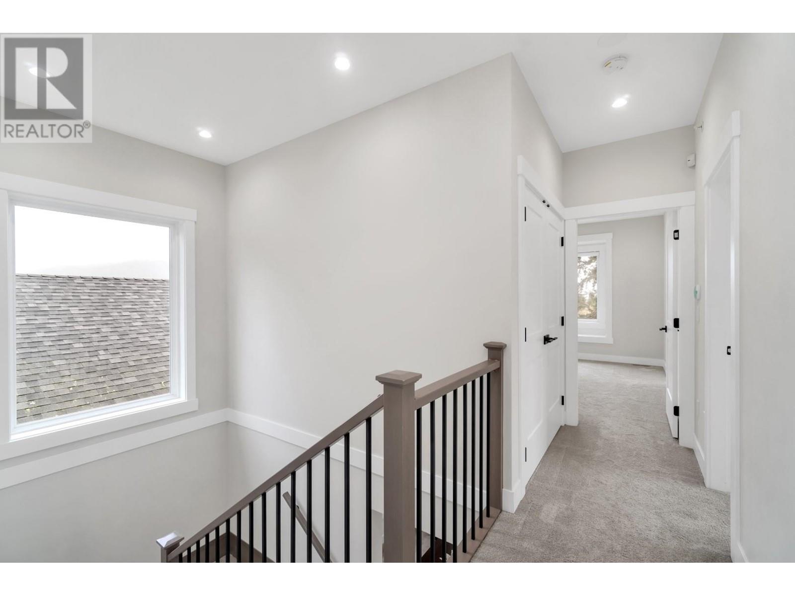1877 Pitt River Road, Port Coquitlam, British Columbia  V3C 1R1 - Photo 17 - R2861783