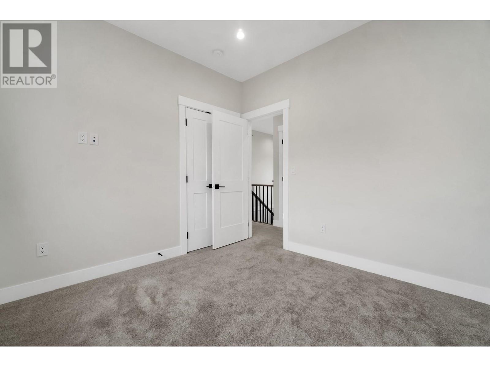 1877 Pitt River Road, Port Coquitlam, British Columbia  V3C 1R1 - Photo 22 - R2861783