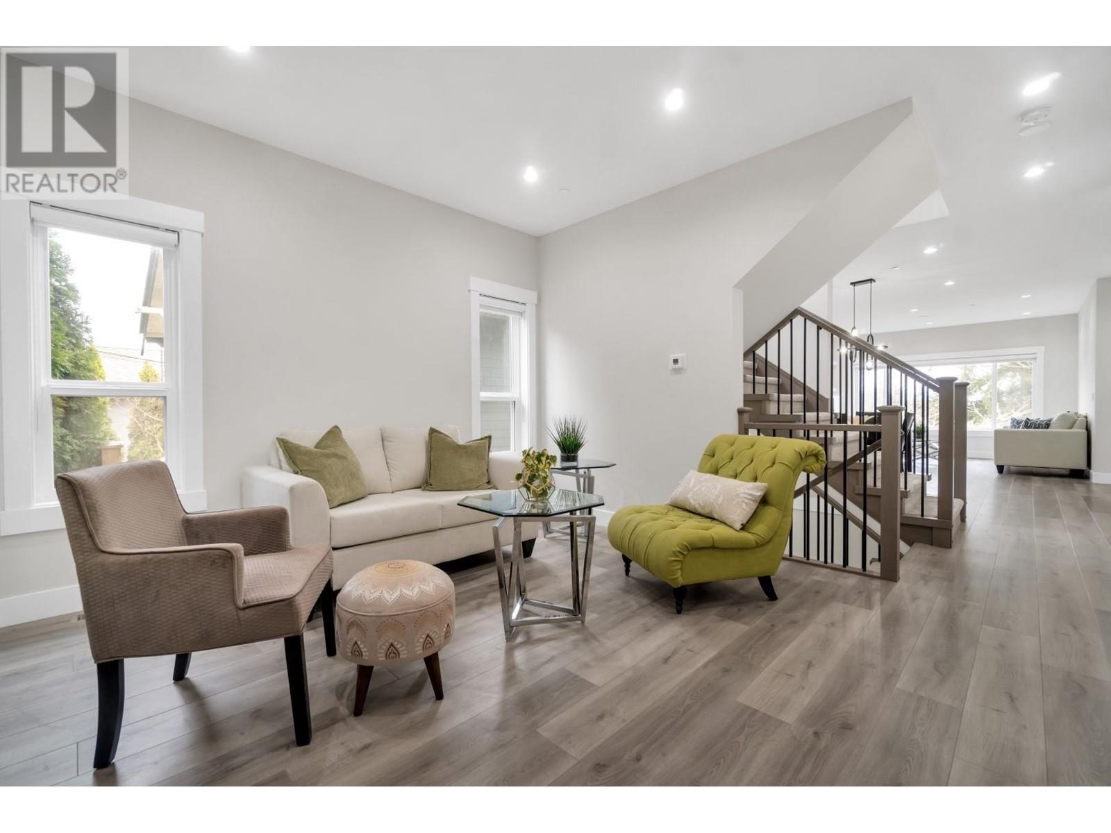 1877 Pitt River Road, Port Coquitlam, British Columbia  V3C 1R1 - Photo 4 - R2861783