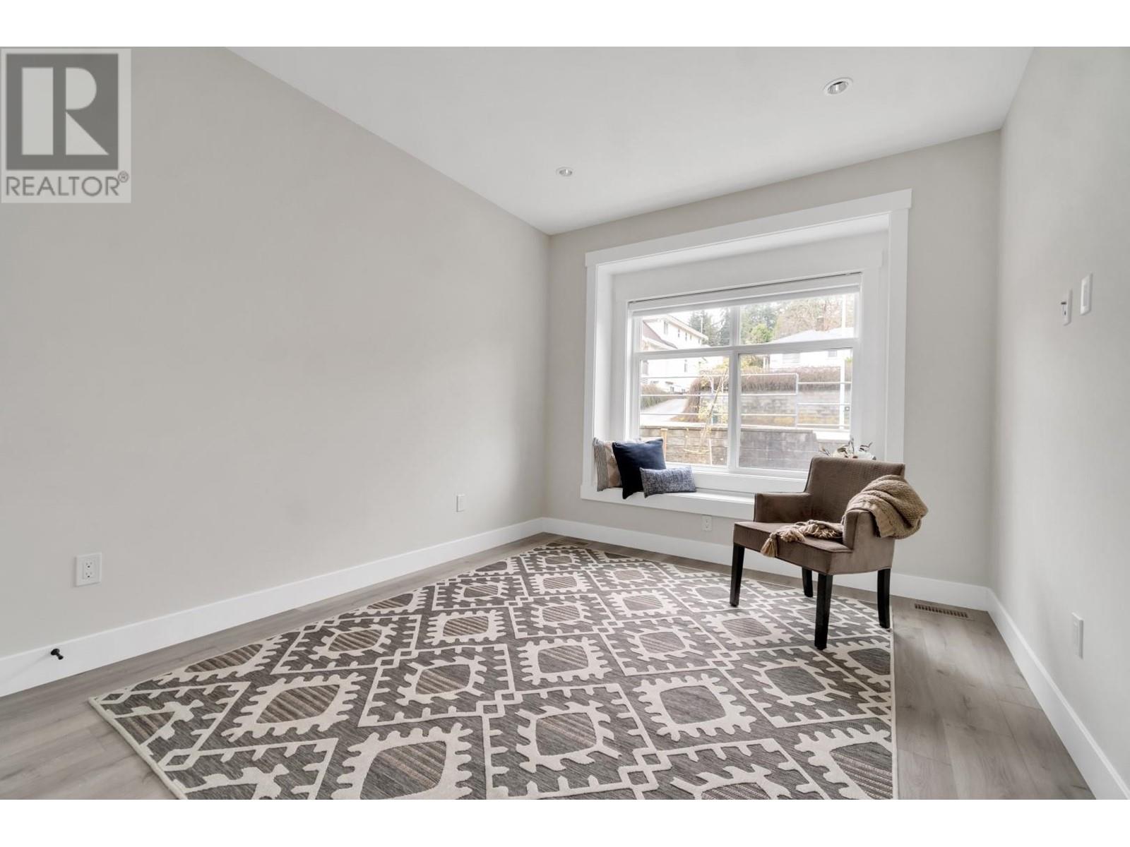 1877 Pitt River Road, Port Coquitlam, British Columbia  V3C 1R1 - Photo 15 - R2861783