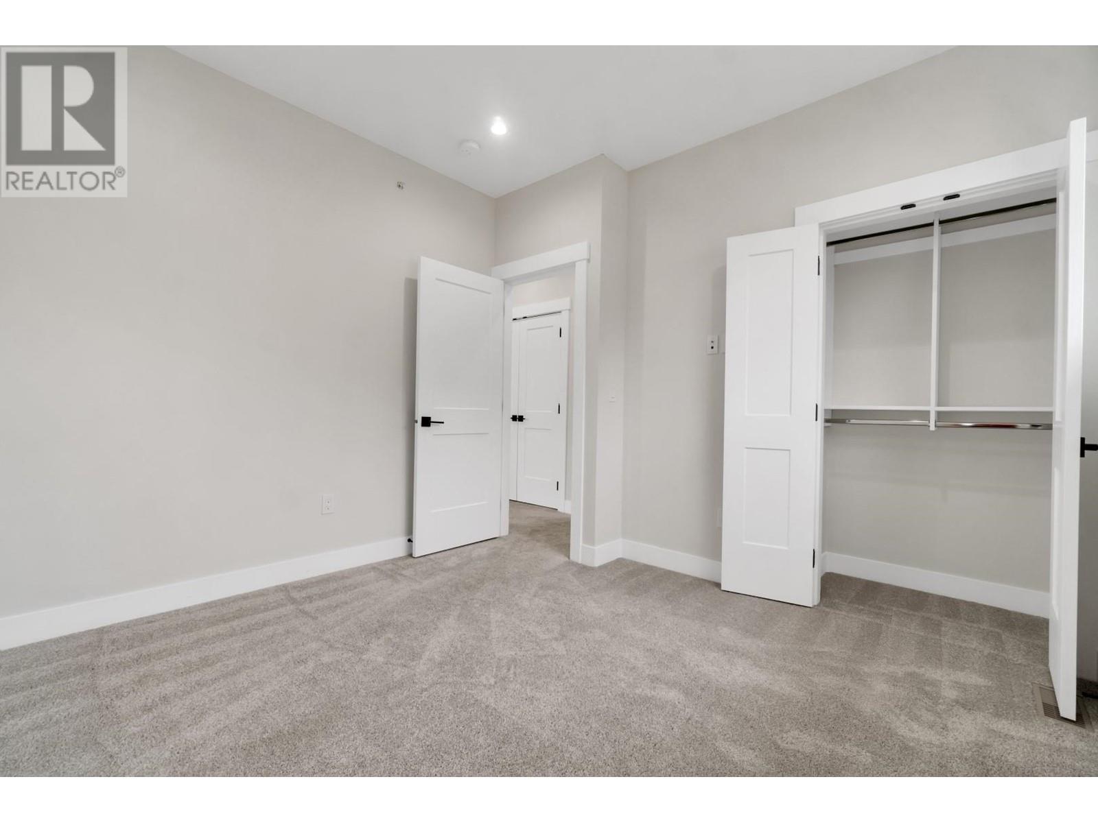 1877 Pitt River Road, Port Coquitlam, British Columbia  V3C 1R1 - Photo 26 - R2861783