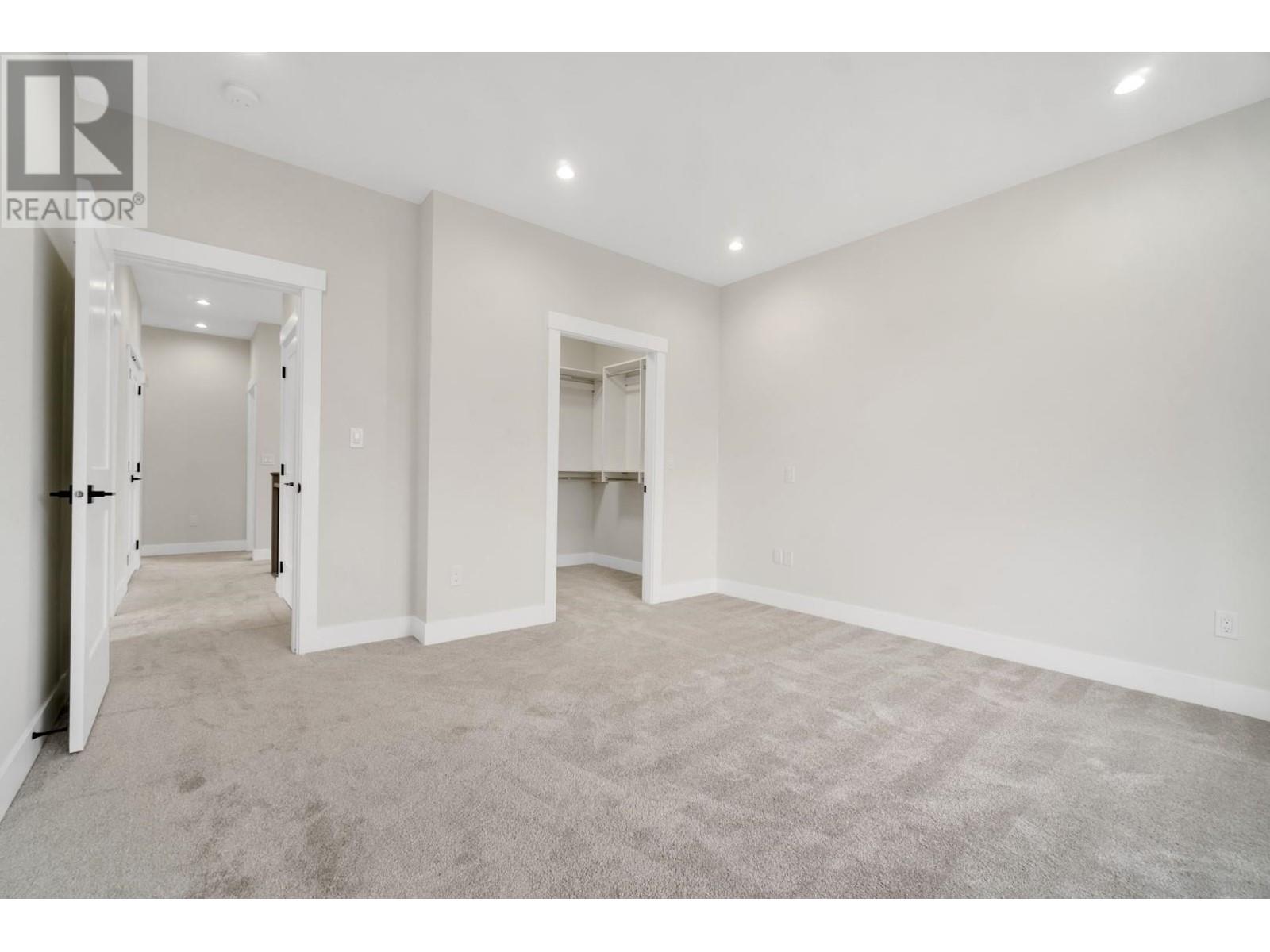 1877 Pitt River Road, Port Coquitlam, British Columbia  V3C 1R1 - Photo 28 - R2861783