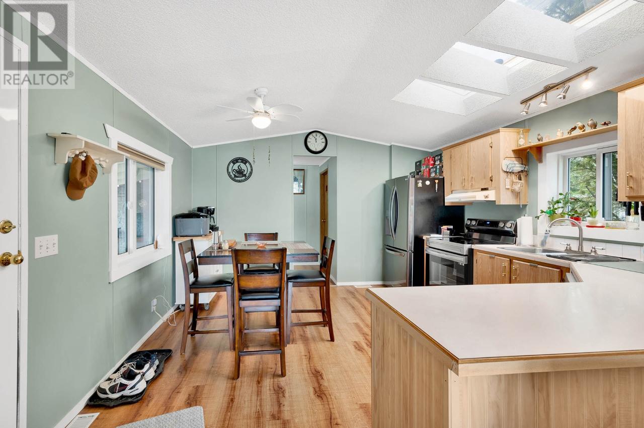 10-130 Ferry Rd, Clearwater, British Columbia  V0E 1N2 - Photo 6 - 177349