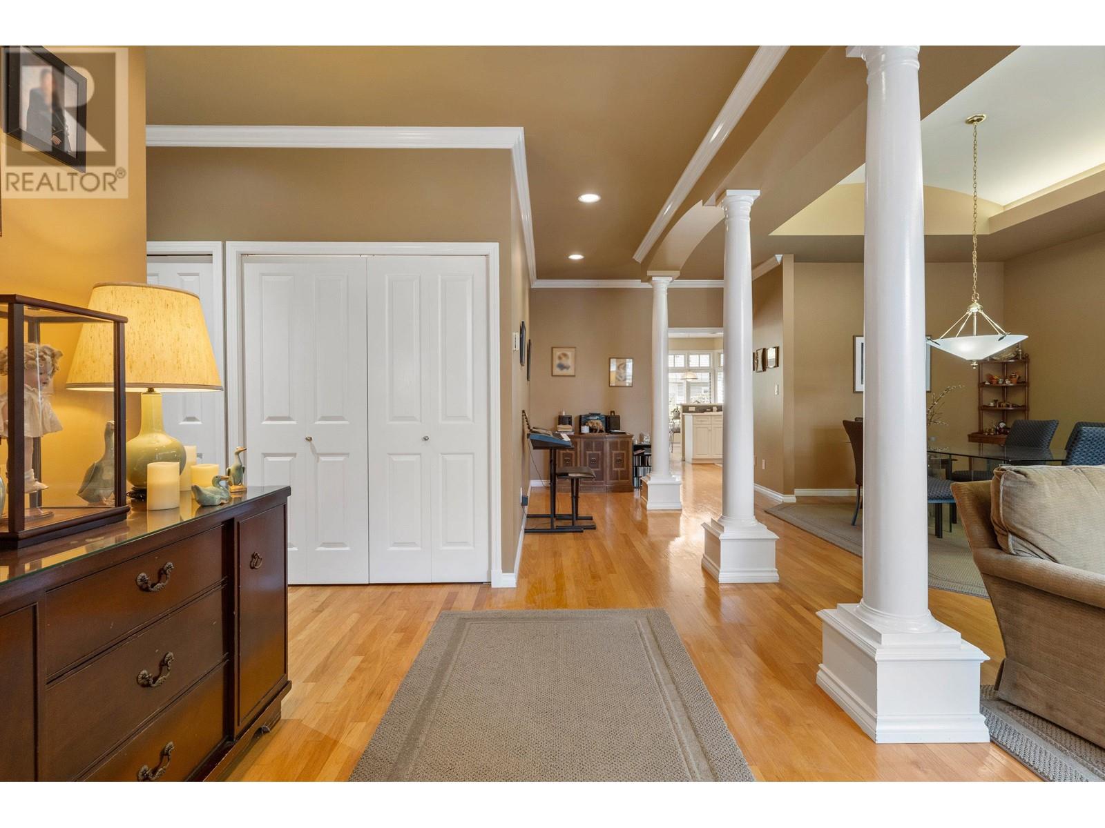 211 6505 3 Avenue, Delta, British Columbia  V4L 2N1 - Photo 6 - R2861854