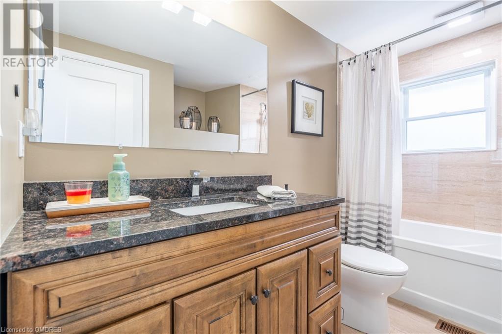 587 Wilene Drive, Burlington, Ontario  L7L 2B3 - Photo 30 - 40555913