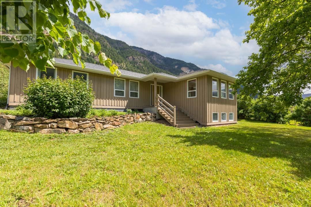 430 Agate Bay Road, Barriere, British Columbia  V0E 2E0 - Photo 33 - 177353