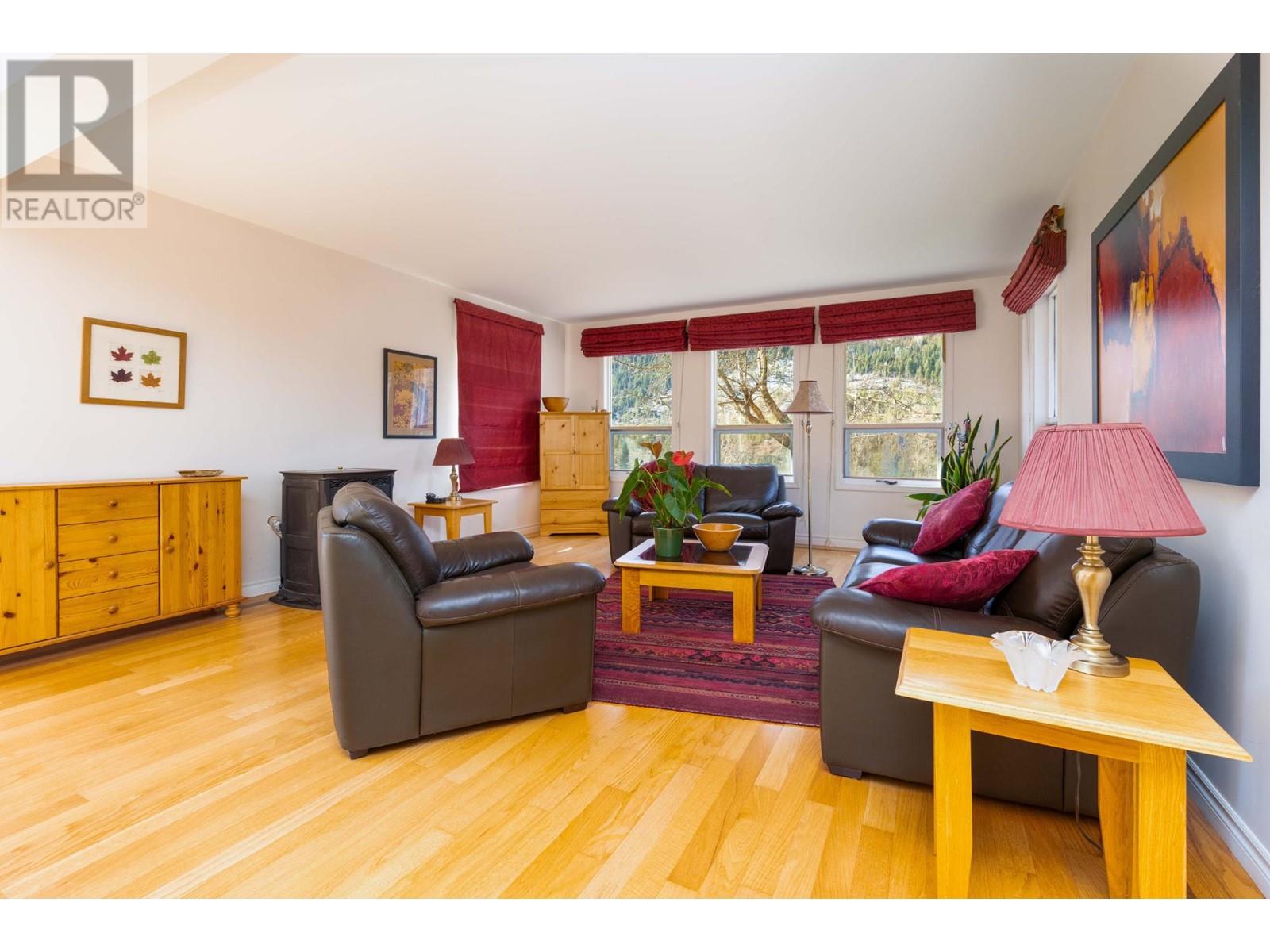 430 Agate Bay Road, Barriere, British Columbia  V0E 2E0 - Photo 8 - 177353