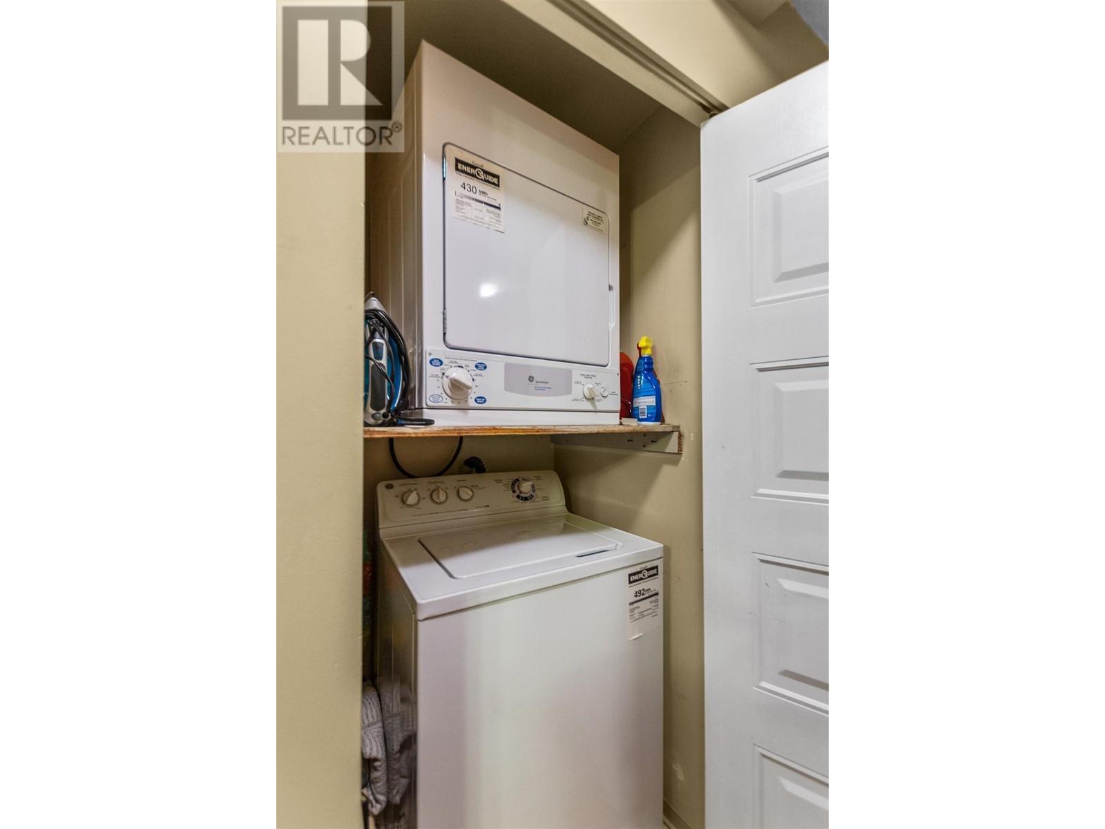1808 3970 Carrigan Court, Burnaby, British Columbia  V3N 4S5 - Photo 13 - R2861934