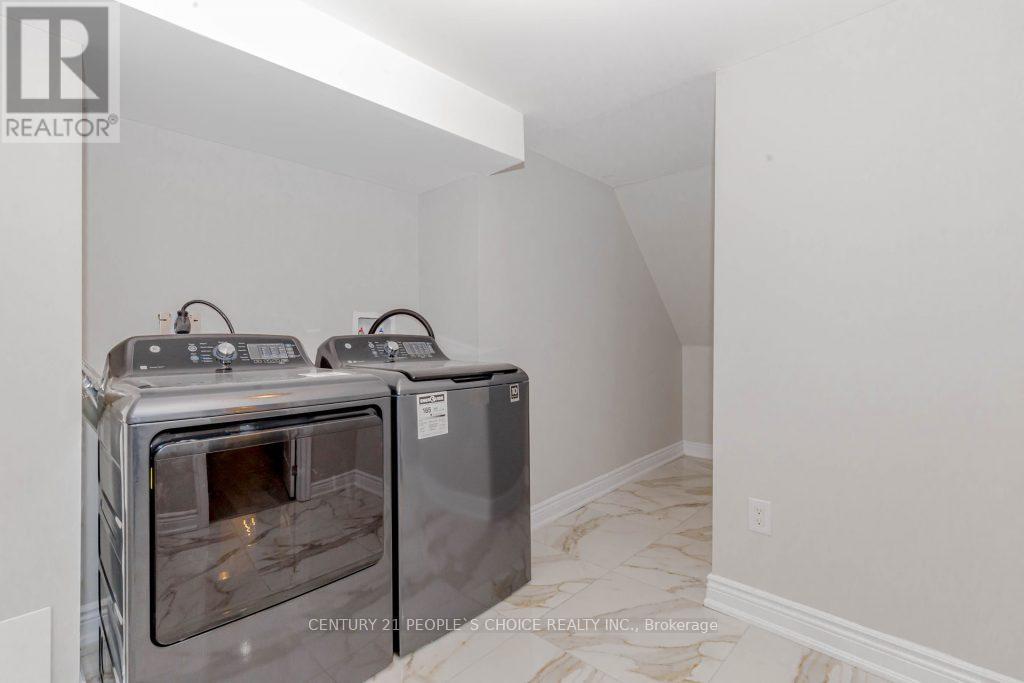 Lower - 4 Cachet Court, Brampton, Ontario  L6X 0X2 - Photo 33 - W8163226