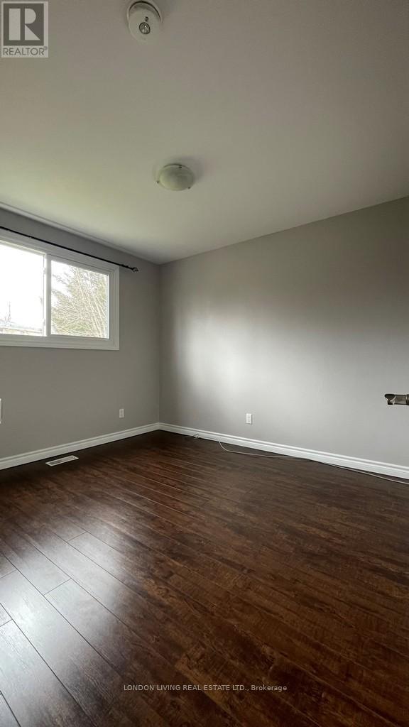 149 Culver Cres, London, Ontario  N5V 3G6 - Photo 2 - X8163346