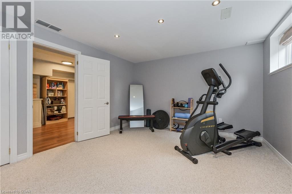 102 Revell Drive, Fergus, Ontario  N1M 3M7 - Photo 36 - 40559711