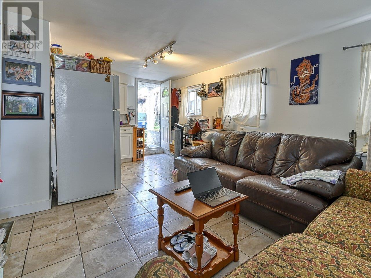 Bsmt 1123 Nootka Street, Vancouver, British Columbia  V5K 4E6 - Photo 11 - R2861986