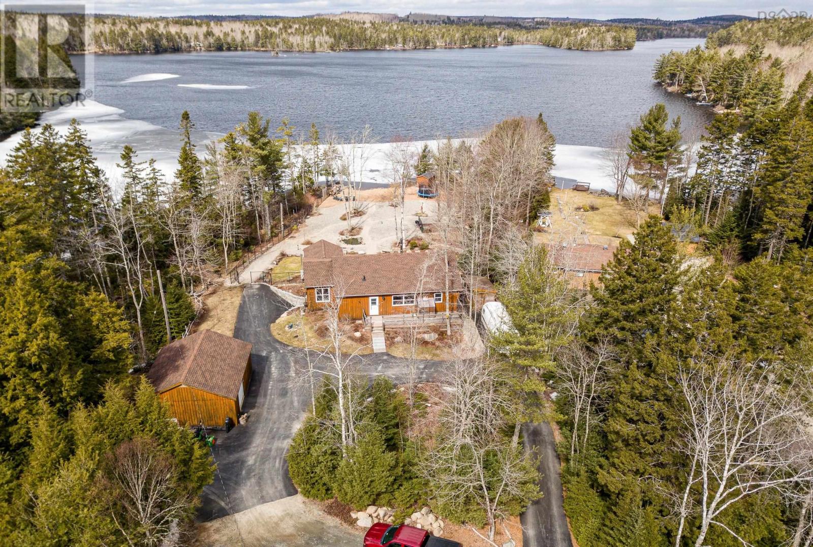 204 Spruce Drive, Parkdale, Nova Scotia  B0R 1A0 - Photo 2 - 202405129