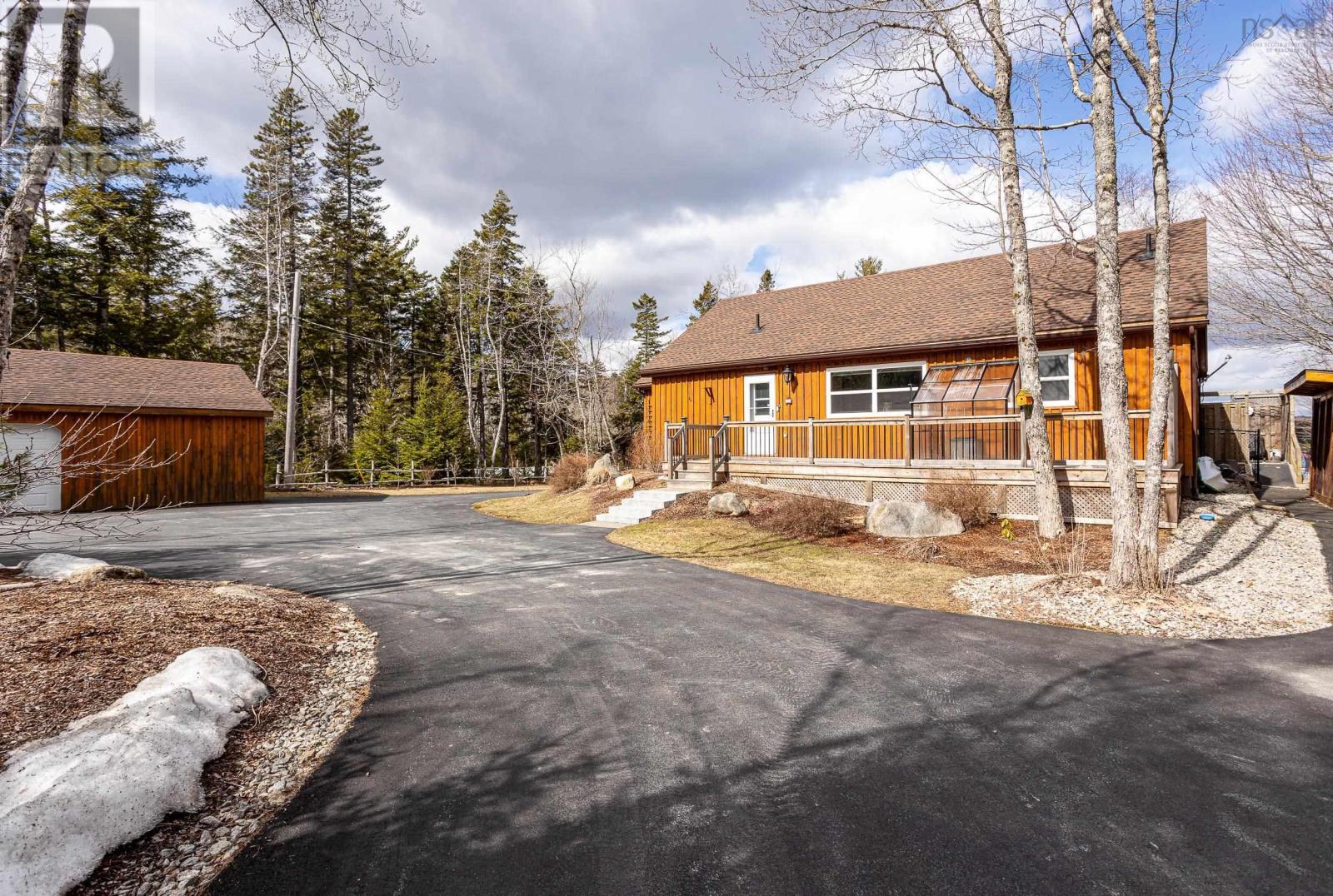 204 Spruce Drive, Parkdale, Nova Scotia  B0R 1A0 - Photo 4 - 202405129