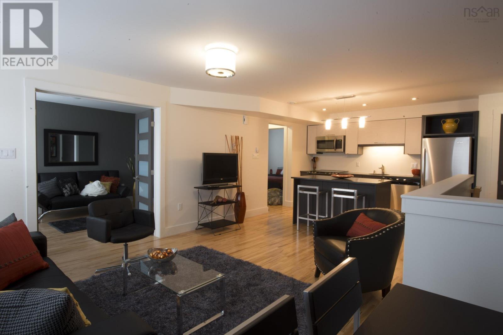 5537 & 5539 Nora Bernard Street, Halifax, Nova Scotia  B3K 1B3 - Photo 8 - 202405140