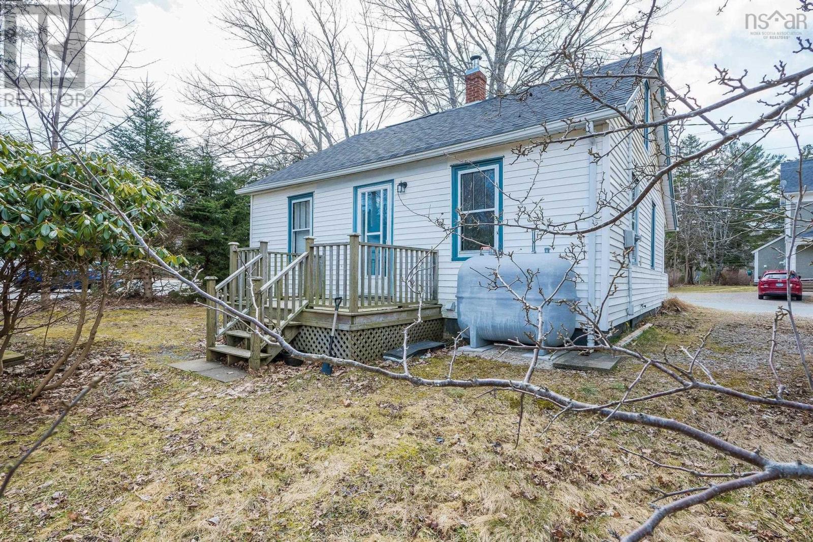 9 Pond Street, Mahone Bay, Nova Scotia  B0J 2E0 - Photo 42 - 202405185