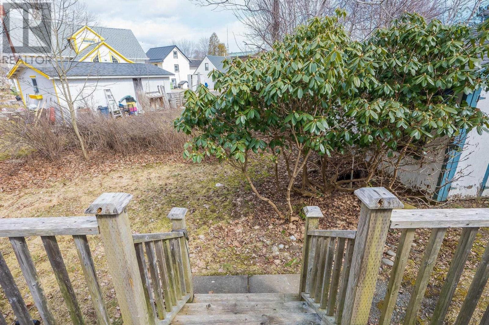 9 Pond Street, Mahone Bay, Nova Scotia  B0J 2E0 - Photo 50 - 202405185