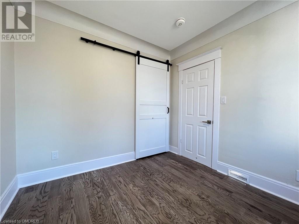 32 Garnet Street, St. Catharines, Ontario  L2R 7C2 - Photo 14 - 40560096