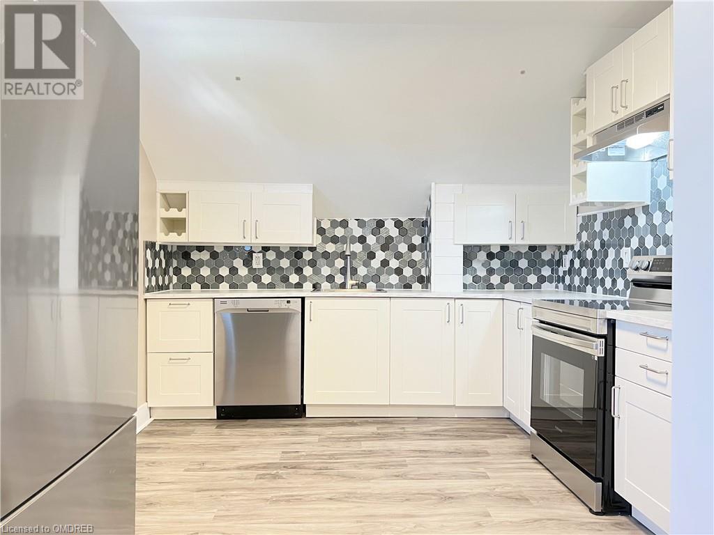 32 Garnet Street, St. Catharines, Ontario  L2R 7C2 - Photo 15 - 40560096