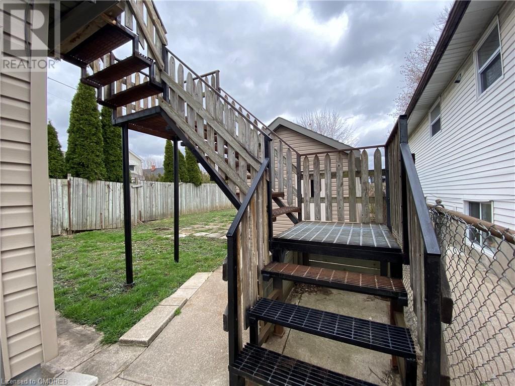 32 Garnet Street, St. Catharines, Ontario  L2R 7C2 - Photo 27 - 40560096