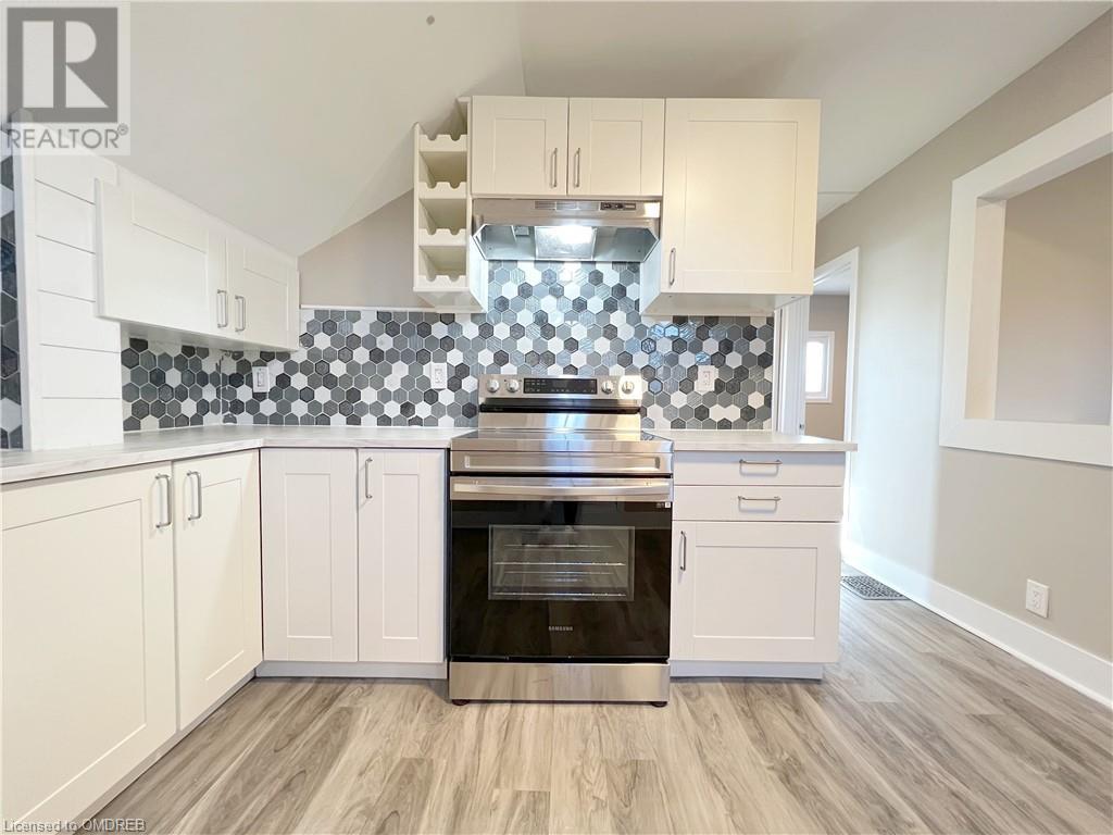 32 Garnet Street, St. Catharines, Ontario  L2R 7C2 - Photo 17 - 40560036