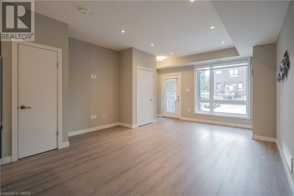 83 Beechwood Avenue Unit# 14, Guelph, Ontario  N1H 0B6 - Photo 5 - 40559746