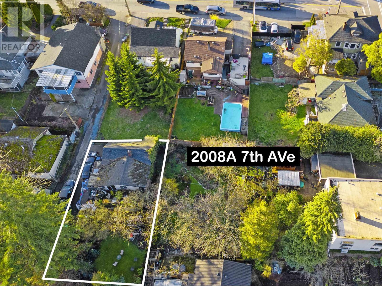 Property at 2008A SEVENTH AVENUE image 2