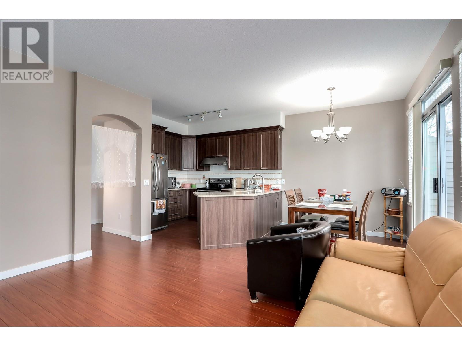 43 7500 Cumberland Street, Burnaby, British Columbia  V3N 4Z9 - Photo 8 - R2862036