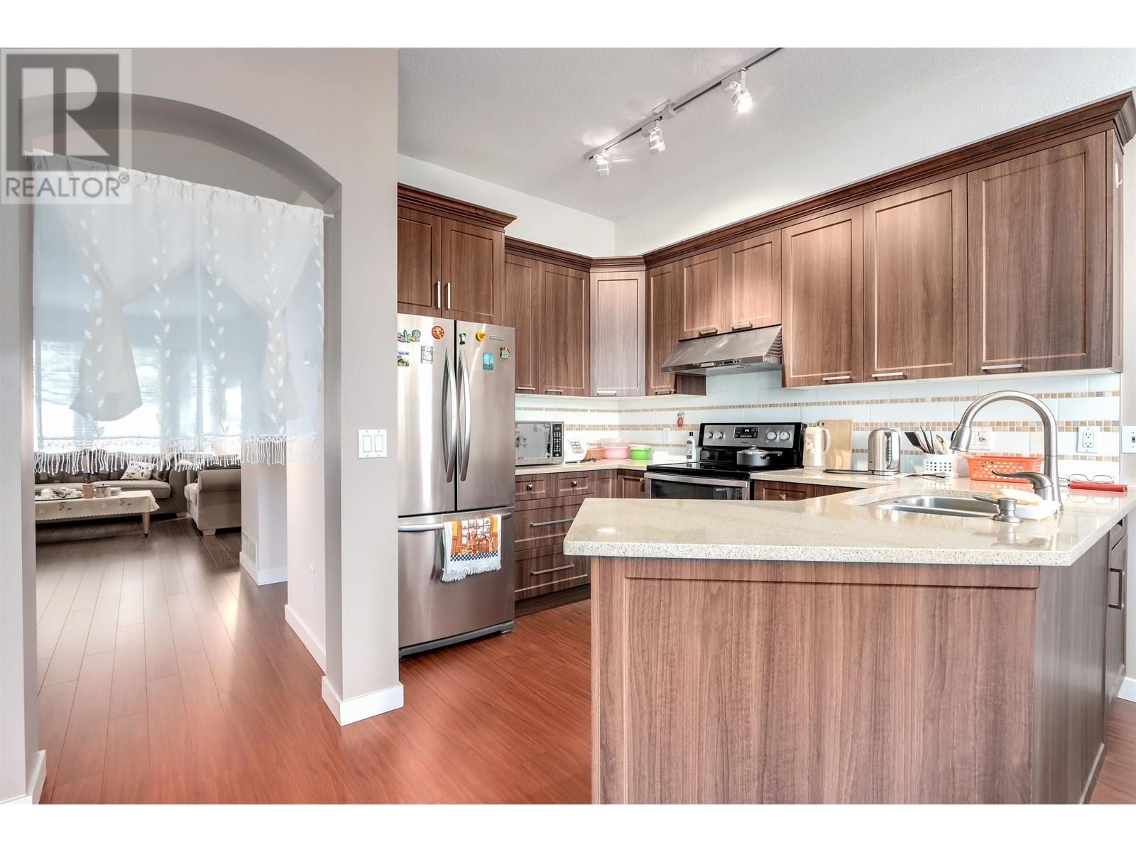 43 7500 Cumberland Street, Burnaby, British Columbia  V3N 4Z9 - Photo 9 - R2862036