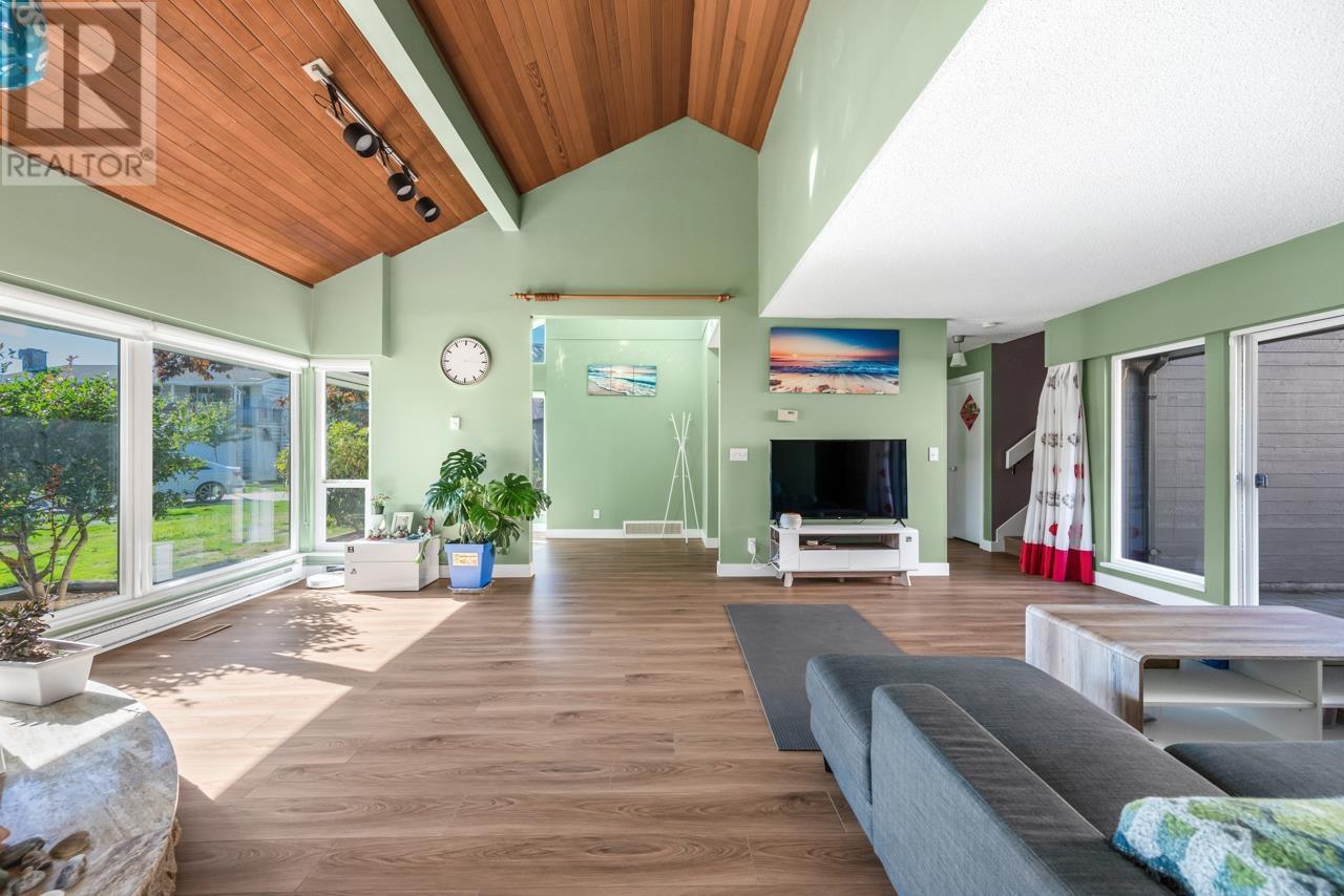 6360 Yeats Crescent, Richmond, British Columbia  V7E 4C9 - Photo 5 - R2862068