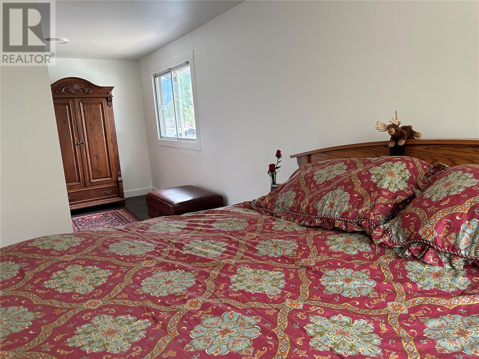 630 Dogwood Dr, Gold River, British Columbia  V0P 1G0 - Photo 12 - 956419