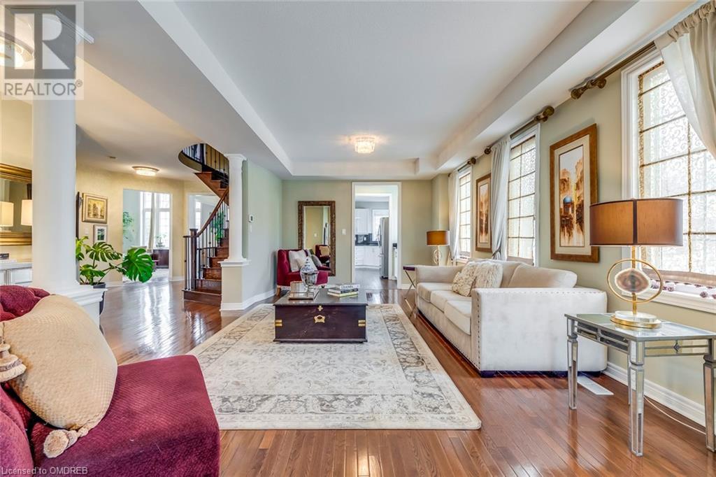 372 Creek Path Avenue, Oakville, Ontario  L6L 6X3 - Photo 4 - 40560064