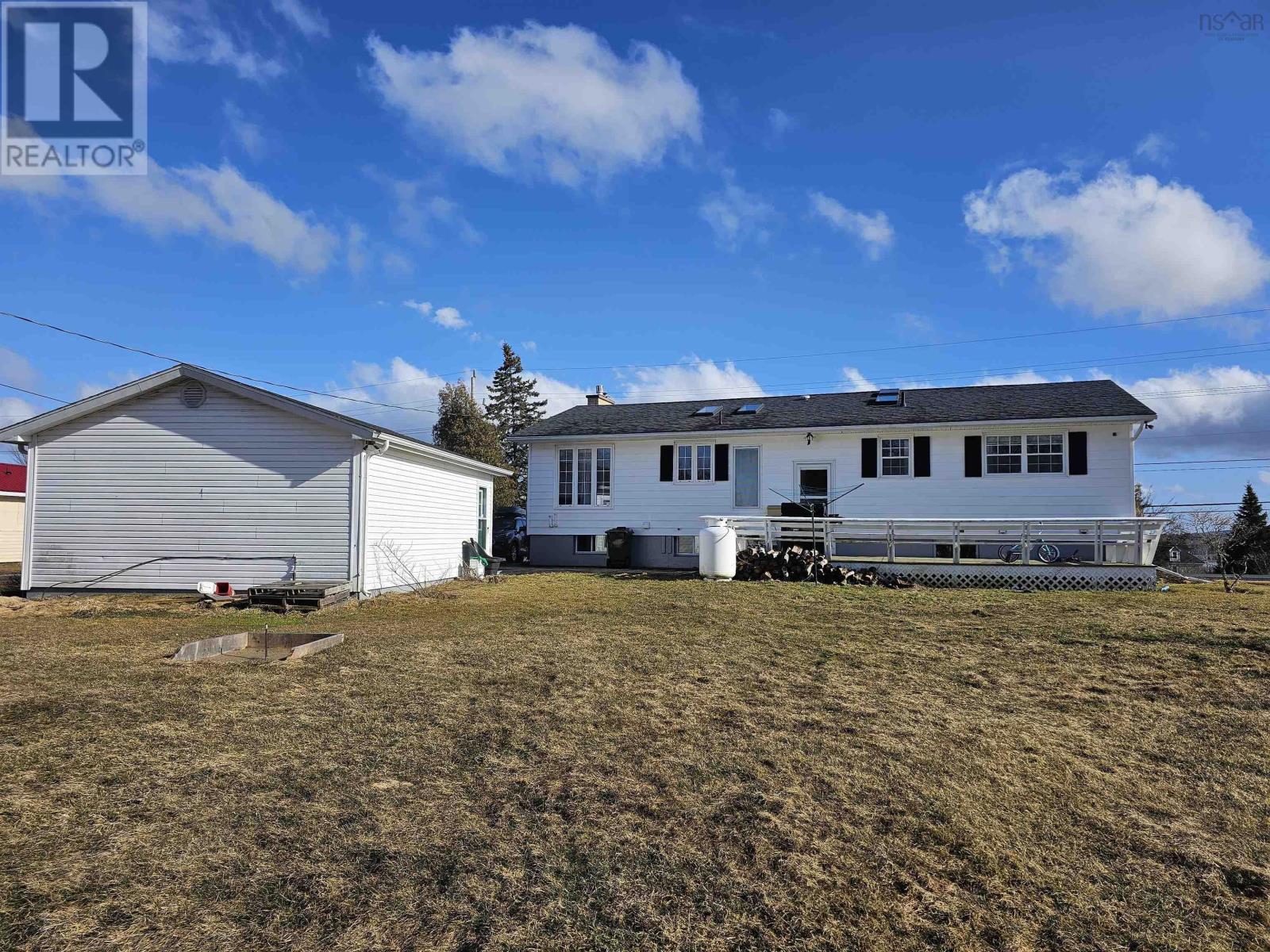 540 Seaview Drive, Upper North Sydney, Nova Scotia  B2A 3N8 - Photo 8 - 202405190