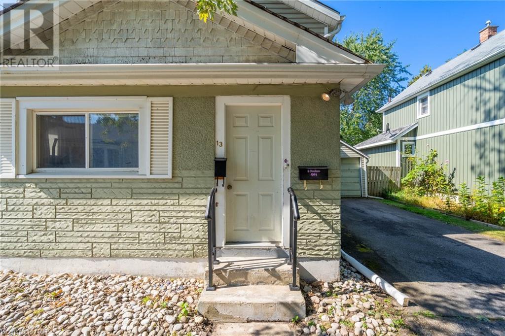 13 Woodland Avenue, St. Catharines, Ontario  L2R 5A1 - Photo 3 - 40556928