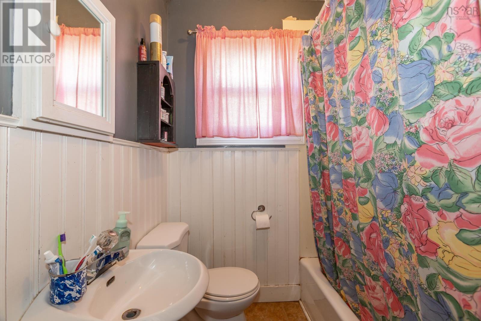 26 Maple Street, Middleton, Nova Scotia  B0S 1P0 - Photo 13 - 202405201