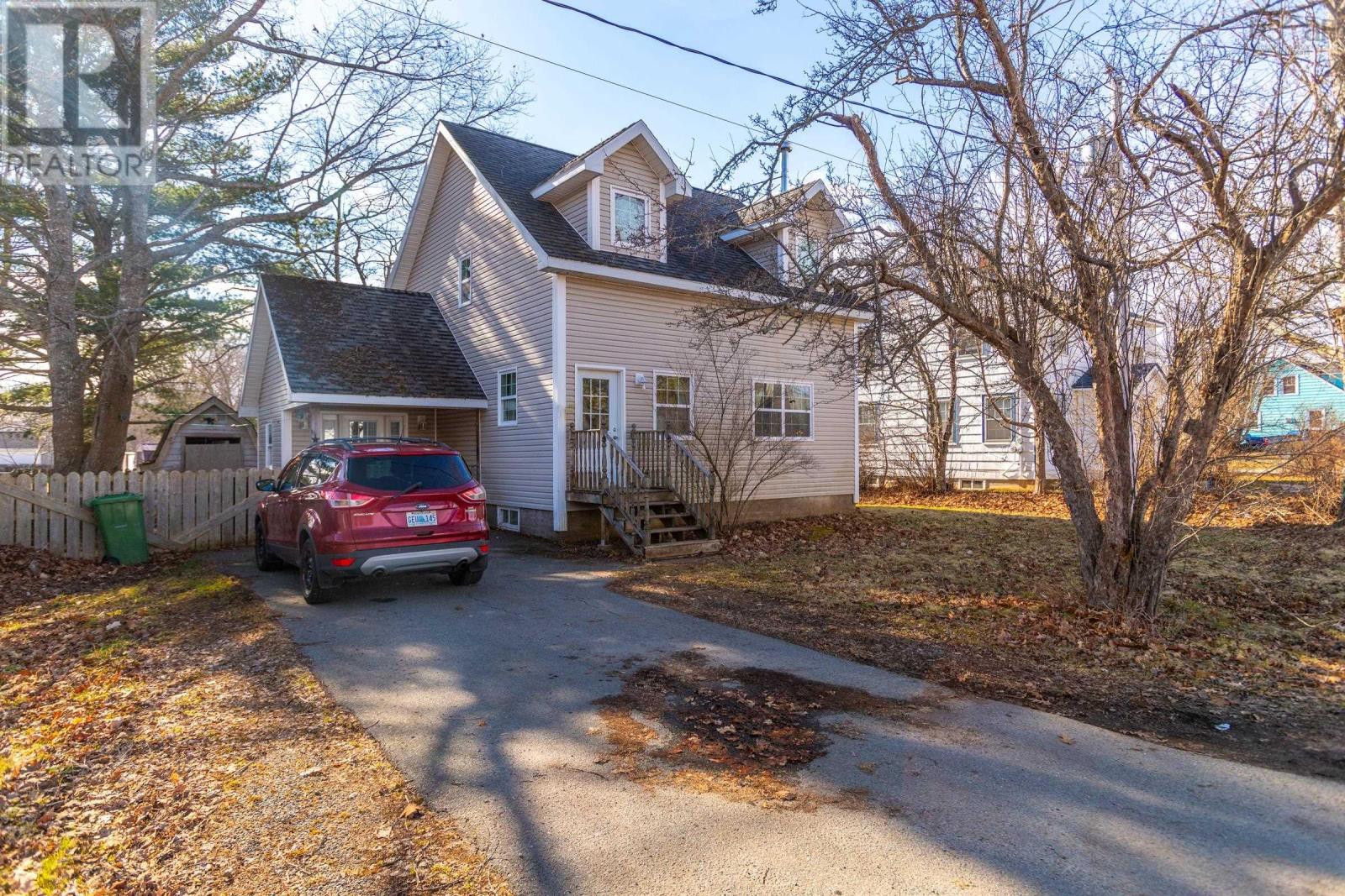 26 Maple Street, Middleton, Nova Scotia  B0S 1P0 - Photo 2 - 202405201